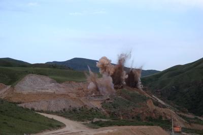 廠房開挖爆破